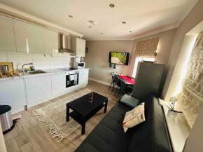 Modern and Luxurious in London